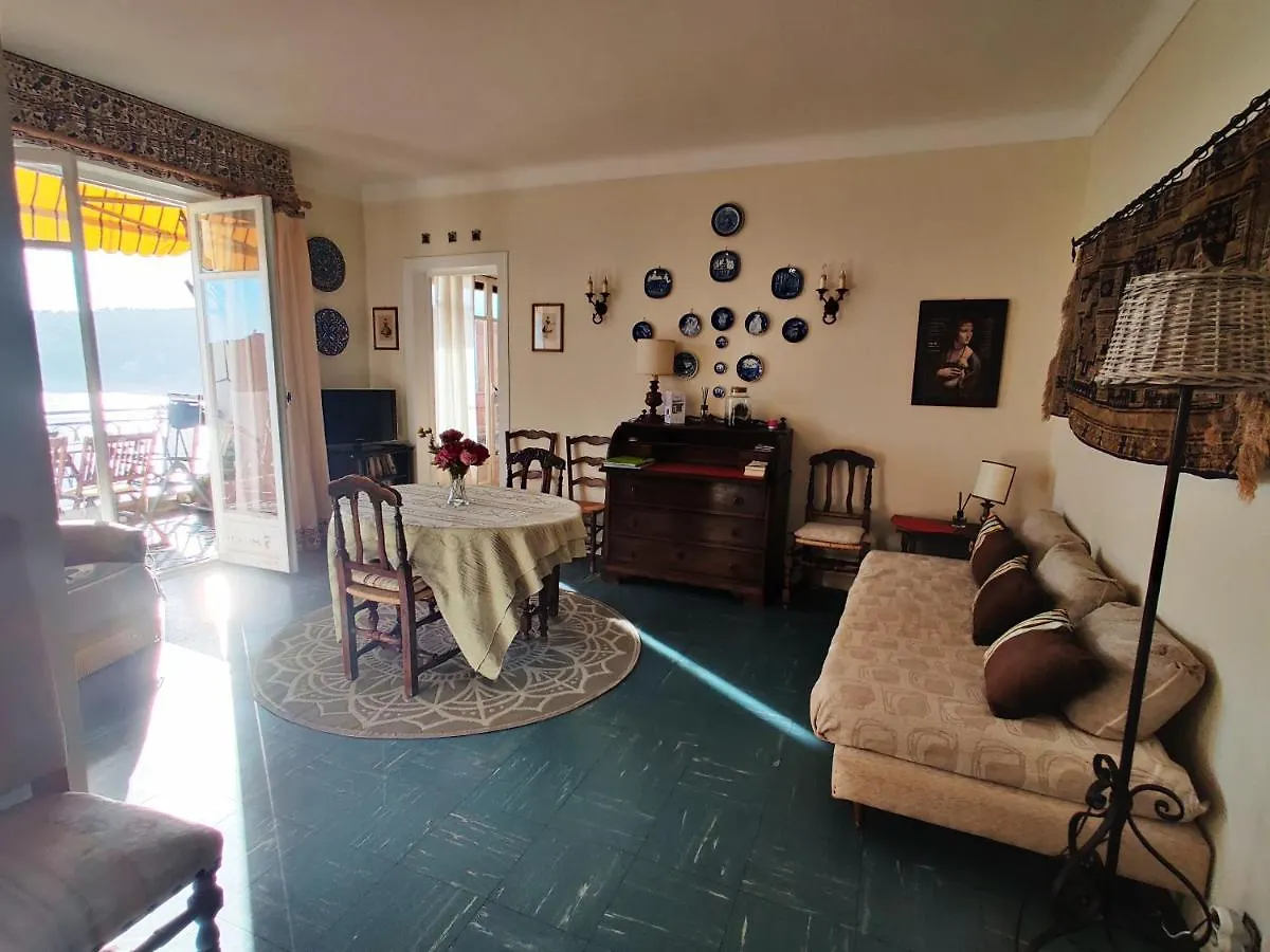Vintage Flat Overlooking Villefranche Bay Apartment  Villefranche-sur-Mer